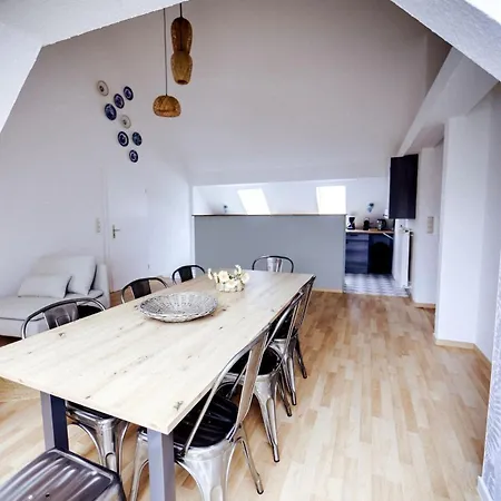 Salt Apartments - Grosse City-Wohnung Apartment Weissenfels