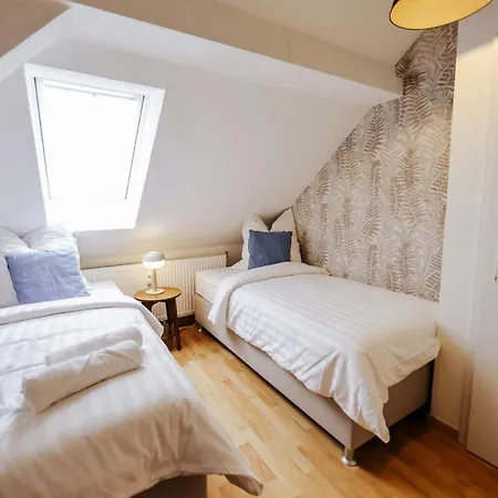 Salt Apartments - Grosse City-Wohnung Apartment Weissenfels